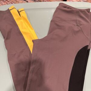 Dance convention wear dance leggings small adult size